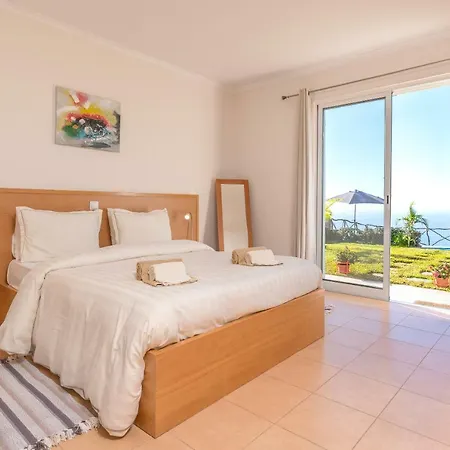 Casa Sol E Vista Arco da Calheta (Madeira)