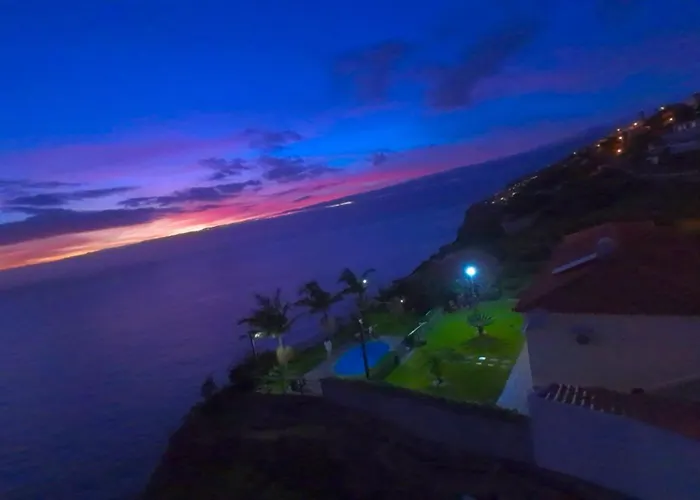 Casa Sol E Vista Arco da Calheta (Madeira)