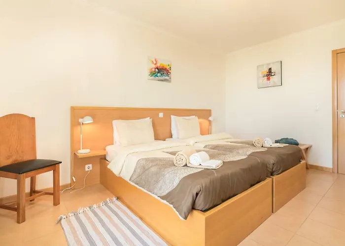 Casa Sol E Vista Feriehus Arco da Calheta (Madeira)