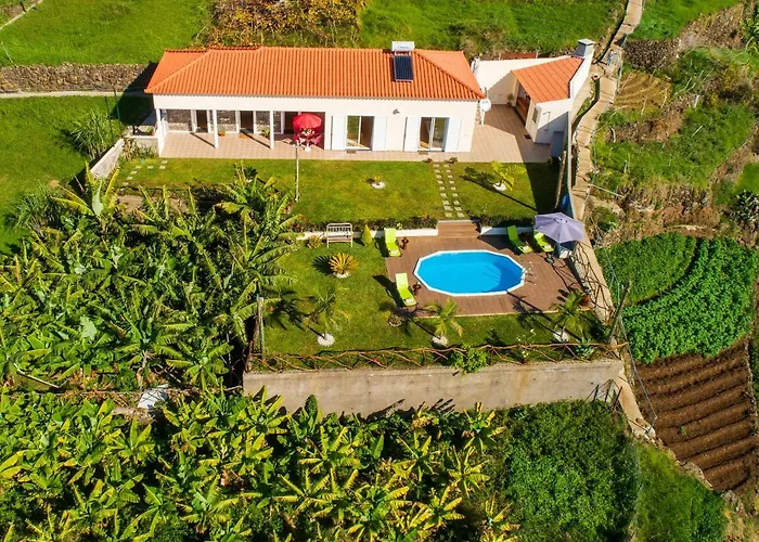 Feriehus Casa Sol E Vista Arco da Calheta (Madeira)